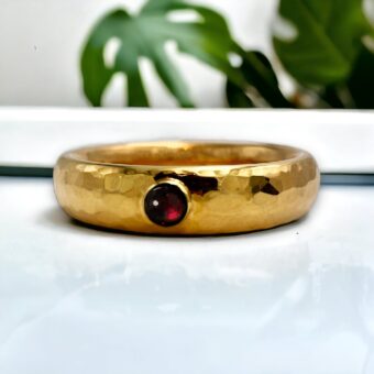 Idun - 22kt Gold Plated - Garnet - Sterling Silver